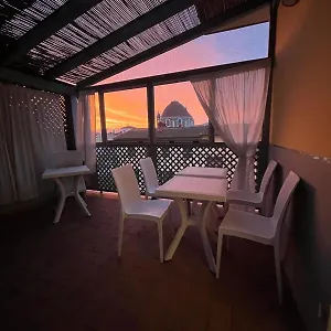 https://alinari.it-tuscanyhotel.com