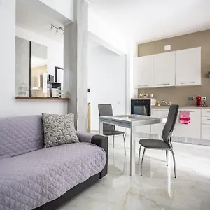 Aparthotel Portside