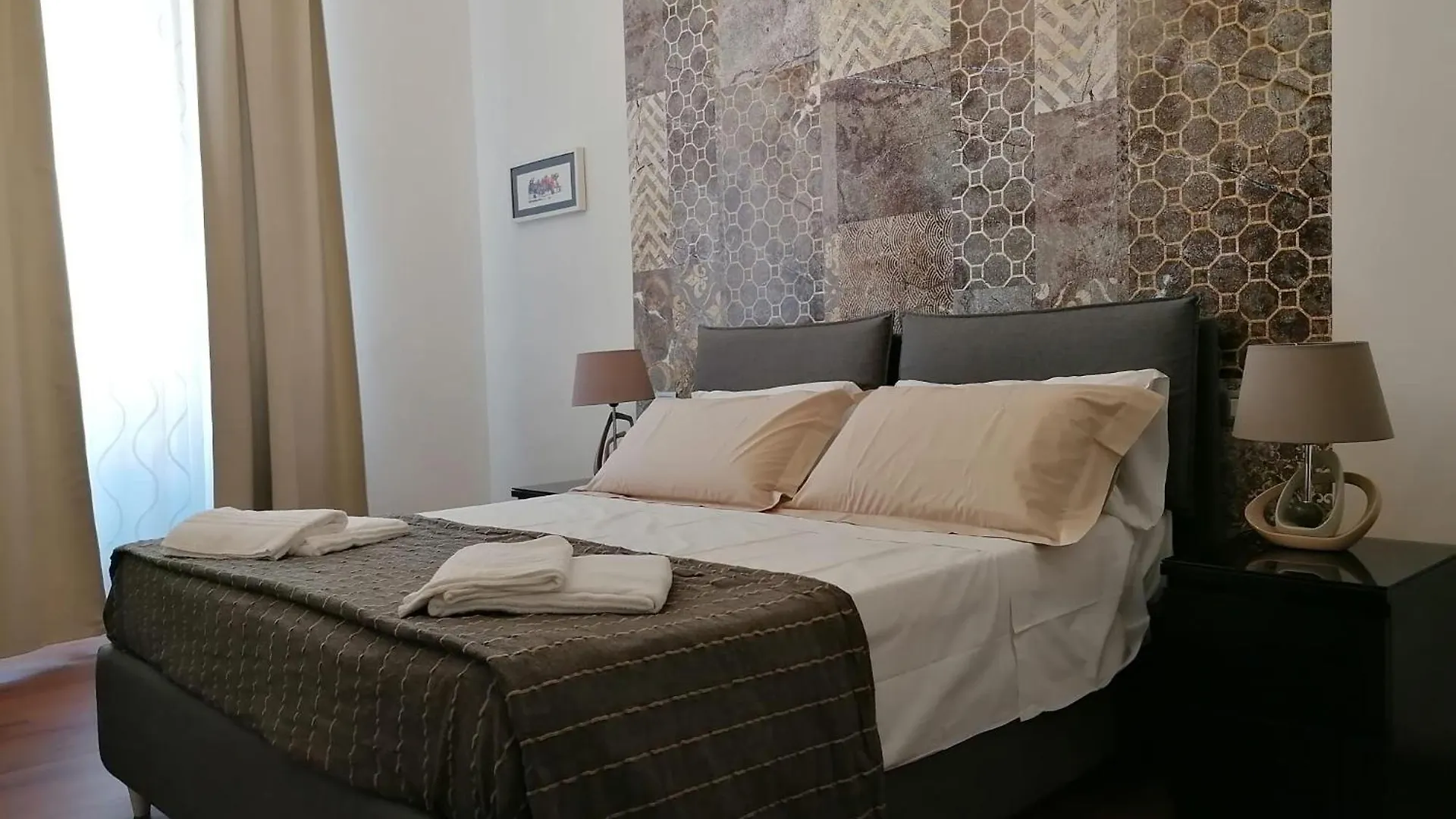 Gasthuis Monticello Apartment Via Cavour Rome